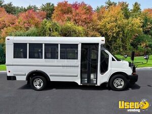 2017 Express 3500 Multifunction Shuttle Bus Shuttle Bus Air Conditioning New York Gas Engine for Sale