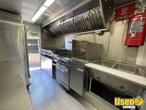 2017 F-59 All-purpose Food Truck Diamond Plated Aluminum Flooring Texas Gas Engine for Sale