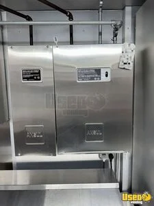 2017 F-59 All-purpose Food Truck Upright Freezer Wisconsin Gas Engine for Sale