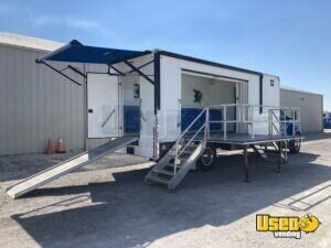 2017 F-750 Mobile Boutique Awning Ohio Diesel Engine for Sale