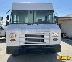 2017 F59 Catering Food Truck Catering Food Truck Backup Camera California Gas Engine for Sale