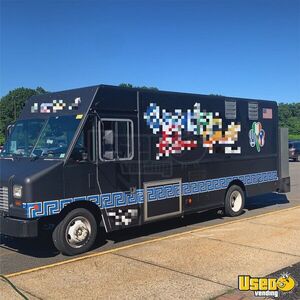 2017 F59 Commercial Stripped Chassis Step Van Kitchen Food Truck All-purpose Food Truck Concession Window New York Gas Engine for Sale