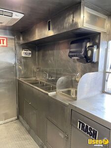 2017 F59 Kitchen Food Truck All-purpose Food Truck 46 New Jersey Gas Engine for Sale