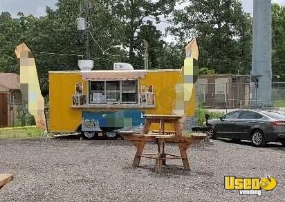 2017 Food Trailer Kitchen Food Trailer Air Conditioning Texas for Sale