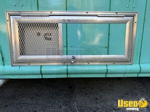 2017 Ford Catering Food Truck Gray Water Tank Michigan Gas Engine for Sale