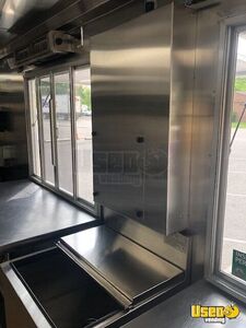 2017 Ford F59 All-purpose Food Truck Exhaust Hood Pennsylvania Gas Engine for Sale