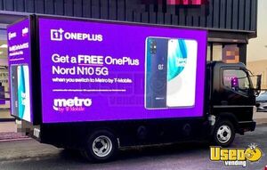 2017 Fuso Fe 130 Mobile Billboard Truck Diesel Engine Texas Diesel Engine for Sale