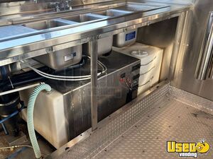 2017 Med Duty Nrr Coffee & Beverage Truck 37 Oregon Diesel Engine for Sale