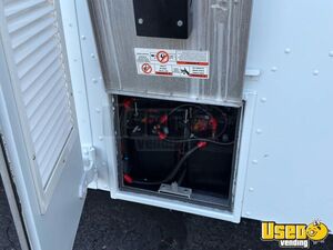 2017 Med Duty Nrr Coffee & Beverage Truck 64 Oregon Diesel Engine for Sale