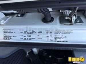 2017 Med Duty Nrr Coffee & Beverage Truck 68 Oregon Diesel Engine for Sale