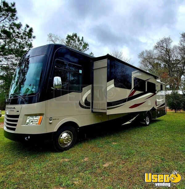 2017 Mirada 35ls Motorhome Bus Motorhome Texas Gas Engine for Sale