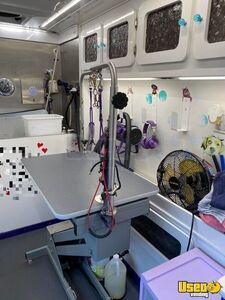 2017 Mobile Pet Grooming Truck Pet Care / Veterinary Truck 7 Pennsylvania for Sale