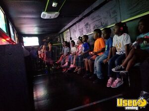 2017 Mobile Video Gaming Trailer Party / Gaming Trailer Interior Lighting Florida for Sale