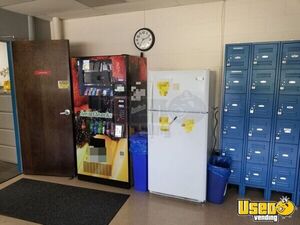 2017 N2g5000 Seaga Vending Combo 5 North Carolina for Sale