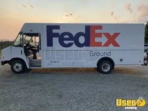 2017 P1200 Step Van Stepvan Concession Window Pennsylvania Gas Engine for Sale