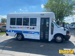 2017 Shuttle Bus Shuttle Bus Transmission - Automatic Illinois Gas Engine for Sale