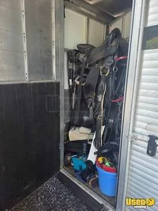 2017 Stock Trailer With Living Quarters 10 Tennessee for Sale