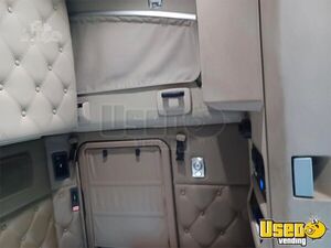 2017 T680 Kenworth Semi Truck 10 California for Sale