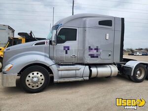2017 T680 Kenworth Semi Truck Chrome Package Texas for Sale