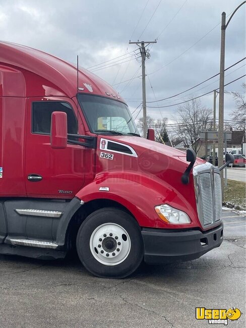 2017 T680 Kenworth Semi Truck Minnesota for Sale