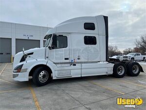 2017 Vnl Volvo Semi Truck 2 Illinois for Sale