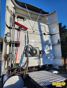 2017 Vnl Volvo Semi Truck 7 Maryland for Sale