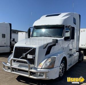 2017 Vnl Volvo Semi Truck Fridge Illinois for Sale