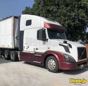 2017 Vnl Volvo Semi Truck Roof Wing Texas for Sale