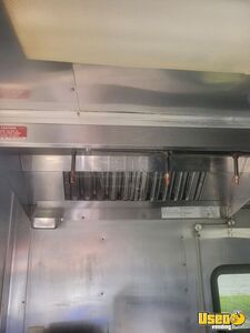 2017 Vt8 Kitchen Food Trailer Propane Tank Texas for Sale
