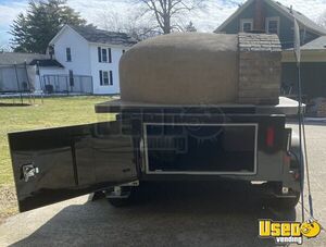 2017 Wood-fired Pizza Oven Trailer Pizza Trailer Electrical Outlets Ohio for Sale
