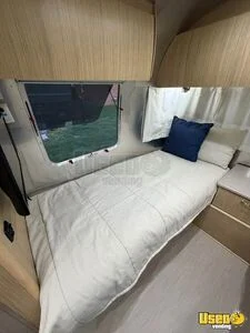 2018 2018 Airstream 25 Ft Flying Cloud Fbt Airstream Electrical Outlets Kentucky for Sale