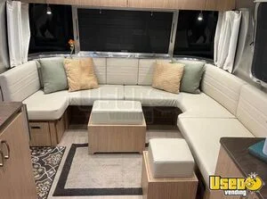 2018 2018 Airstream Flying Cloud Airstream Solar Panels Oregon for Sale