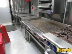 2018 24' Mobile Kitchen Kitchen Food Trailer Bathroom California Diesel Engine for Sale