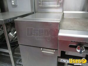 2018 24' Mobile Kitchen Kitchen Food Trailer Fire Extinguisher California Diesel Engine for Sale