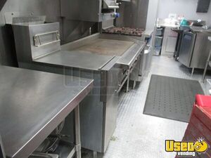 2018 24' Mobile Kitchen Kitchen Food Trailer Hand-washing Sink California Diesel Engine for Sale