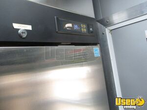 2018 24' Mobile Kitchen Kitchen Food Trailer Oven California Diesel Engine for Sale