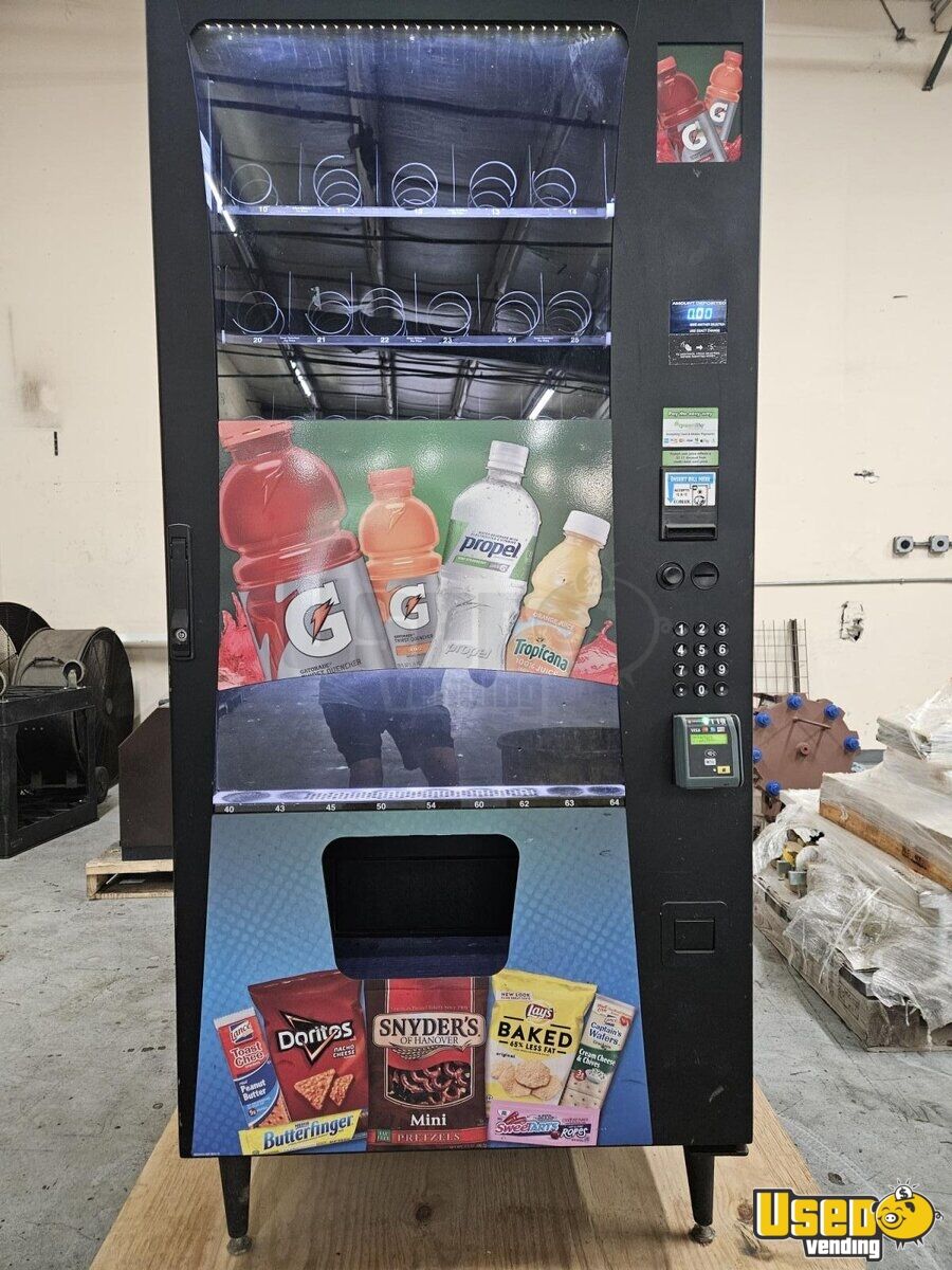 2018 Wittern FSI USI Selectivend 3589 Snack and Drink Combo Vending