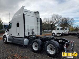 2018 579 Peterbilt Semi Truck 4 Washington for Sale