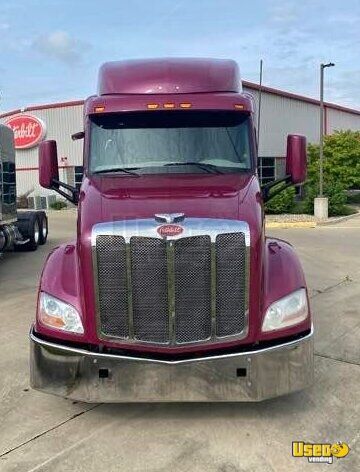 2018 579 Peterbilt Semi Truck Illinois for Sale