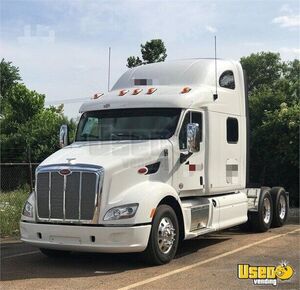 2018 587 Peterbilt Semi Truck Missouri for Sale