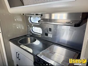 2018 Airstream Removable Trailer Hitch Delaware for Sale
