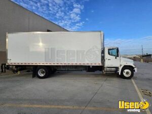 2018 Box Truck 3 California for Sale