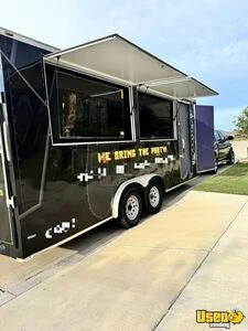 2018 Car Hauler Party / Gaming Trailer Air Conditioning Texas for Sale