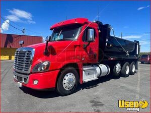 2018 Cascadia Freightliner Dump Truck 3 Utah for Sale