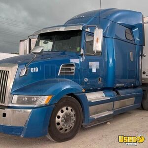 2018 Cascadia Freightliner Semi Truck 10 Texas for Sale