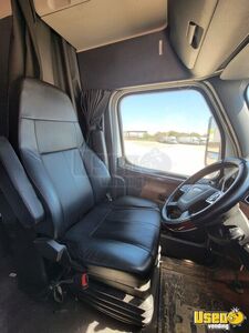 2018 Cascadia Freightliner Semi Truck 10 Texas for Sale