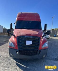 2018 Cascadia Freightliner Semi Truck 2 California for Sale