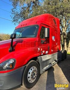 2018 Cascadia Freightliner Semi Truck 2 Florida for Sale
