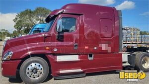 2018 Cascadia Freightliner Semi Truck 2 Florida for Sale