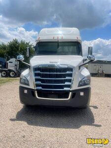 2018 Cascadia Freightliner Semi Truck 2 Georgia for Sale